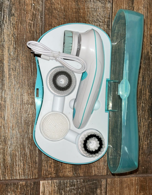 Gray helmet for bikers